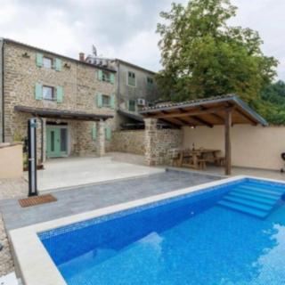 Prodej vily, 115m&sup2;