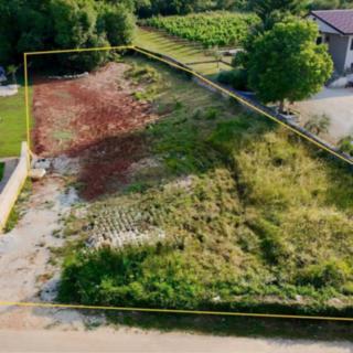 Prodej stavební parcely, 1642m²