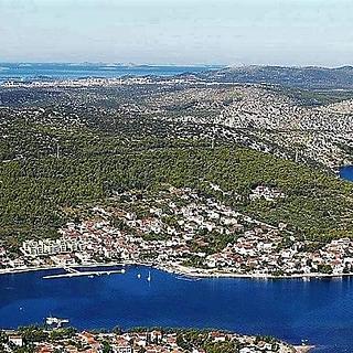 Prodej stavební parcely, 2338m²