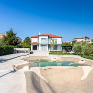 Prodej vily, 272m&sup2;