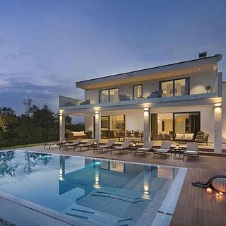 Prodej vily, 242m&sup2;