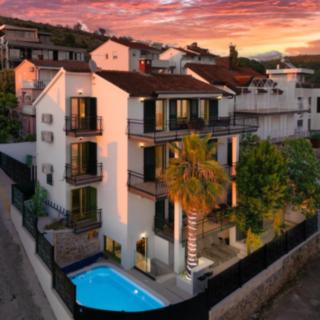 Prodej vily, 390m&sup2;