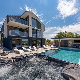 Prodej vily, 552m&sup2;