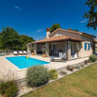 Prodej vily, 97m&sup2;