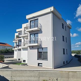 Prodej bytu 2+1, 1m&sup2;