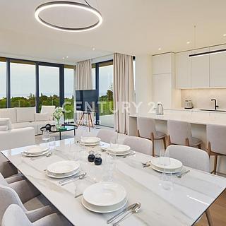 Prodej rodinného domu, 198m&sup2;