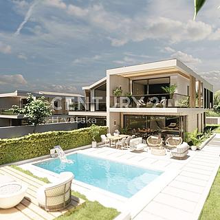 Prodej rodinného domu, 338m²