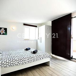 Pronájem rodinného domu, 1m²