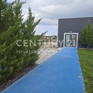 Prodej Ostatních komerčních prostor, 1580m²