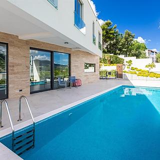 Prodej vily, 326m&sup2;