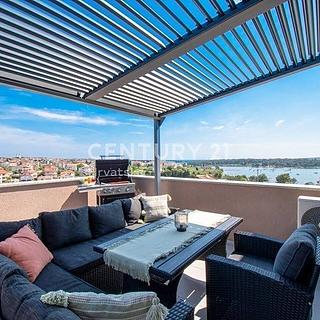 Prodej bytu 2+1, 1m&sup2;