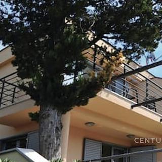 Prodej vily, 270m&sup2;