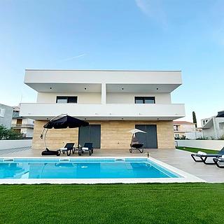 Prodej vily, 310m&sup2;