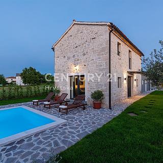 Prodej rodinného domu, 538m&sup2;