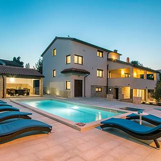 Prodej vily, 329m&sup2;