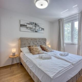 Prodej bytu 5+1 a více, 129m&sup2;