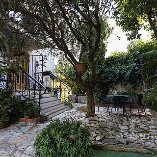 Prodej vily, 250m&sup2;