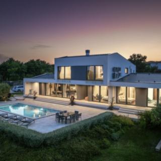 Prodej vily, 350m&sup2;