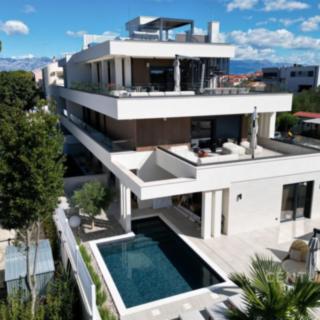 Prodej bytu 3+1, 231m²