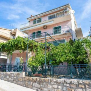 Prodej bytu 5+1 a více, 134m²