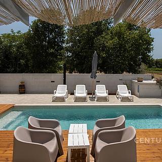 Prodej vily, 150m&sup2;