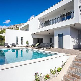 Prodej vily, 300m&sup2;