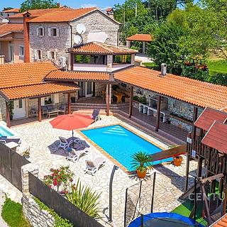 Prodej vily, 280m²