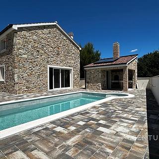 Prodej vily, 165m&sup2;