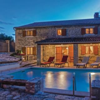 Prodej vily, 177m²