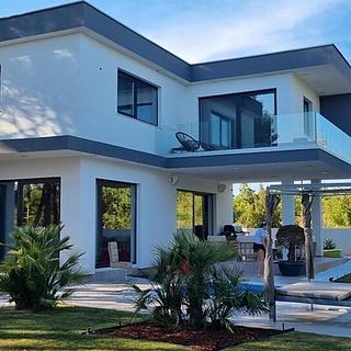 Prodej vily, 160m&sup2;