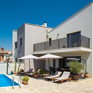 Prodej vily, 140m&sup2;