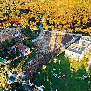 Prodej stavební parcely, 2177m&sup2;