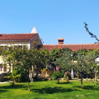 Prodej vily, 175m&sup2;