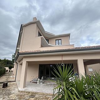 Prodej bytu 1+1, 46m²