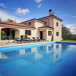 Prodej vily, 400m&sup2;