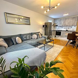 Prodej bytu 2+1, 1m&sup2;