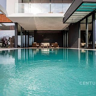 Prodej vily, 323m&sup2;