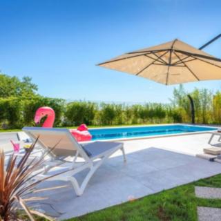 Prodej vily, 140m²