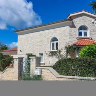 Prodej vily, 265m²