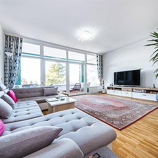 Prodej vily, 430m&sup2;