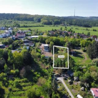 Prodej stavební parcely 1 275 m² Praha Lipence, Na Lhotkách