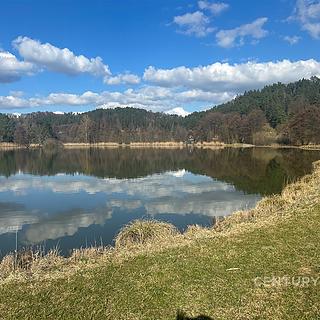 Prodej zahrady 1 560 m² Mukařov Borovice