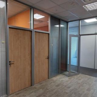 Pronájem kanceláře 104 m² Praha