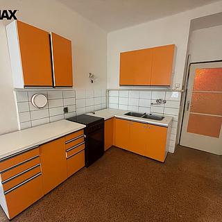 Pronájem bytu 2+1 96 m&sup2; Praha