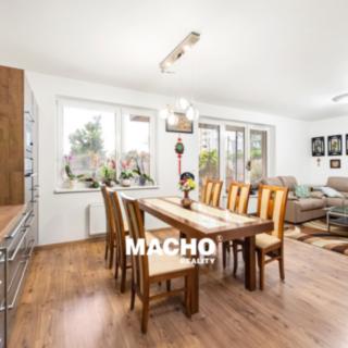 Prodej bytu 3+kk 81 m² Praha