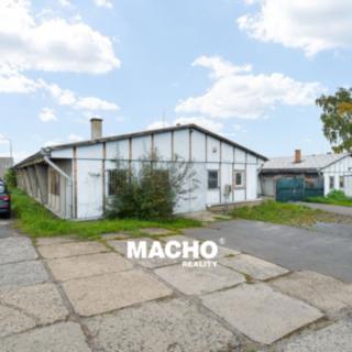 Pronájem skladu 588 m² Chrášťany, K Vodojemu
