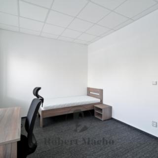 Pronájem pokoje 15 m² Praha Michle, U plynárny