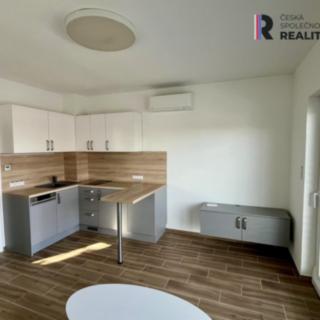 Pronájem bytu 1+kk a garsoniéry 22 m² Žatec, Lounská