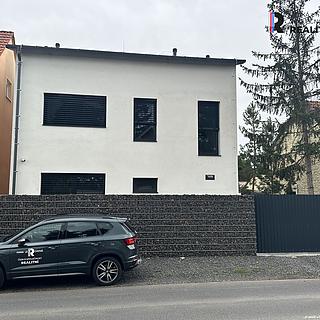 Pronájem bytu 1+kk a garsoniéry 22 m² Žatec, Lounská