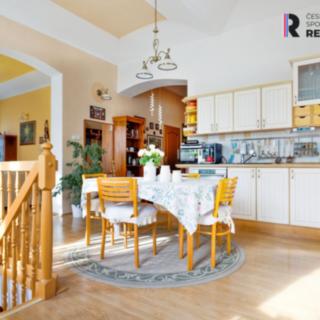 Prodej rodinného domu 290 m² Litvínov